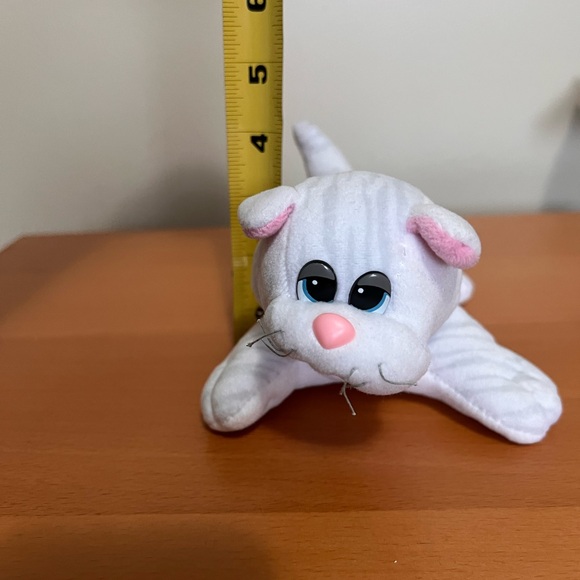 Tonka Pound Puppy White Cat Plush - Picture 3 of 9